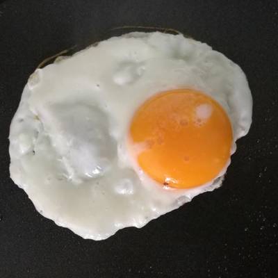 Receta de huevo a la plancha en sartén (con pocas calorías). Ideal para la dieta