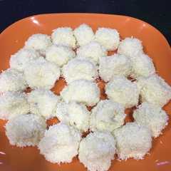 كريات جوز الهند🍬 Raffaello 🍬-レシピのメイン写真