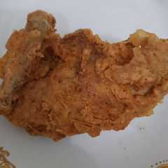 รูปของ Ayam kfc kriuk.