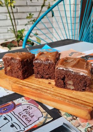 Una foto de Brownies de algarroba