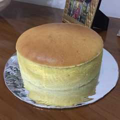 A picture of Ogura (Japanese Cotton Cheese Cake).
