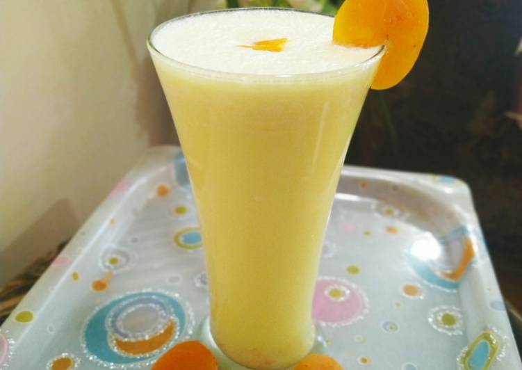 Apricot shake