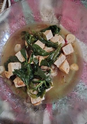 Foto resep Tumis daun ginseng tahu