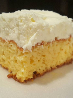 A picture of Rum Chata Whipped Cream.