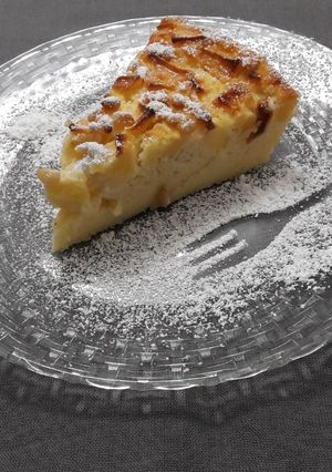 O poză a rețetei Tort cu mere și ricotta.