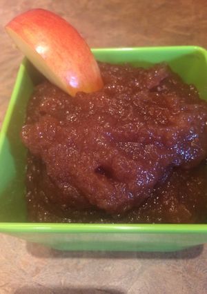 A picture of Smoked Apple Butter.