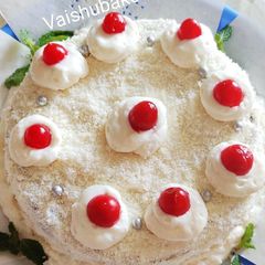 A picture of White Forest Cake.