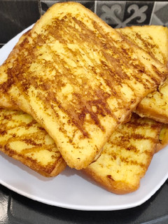 Foto resep FRENCH TOAST a.k.a Roti Panggang Telur Susu