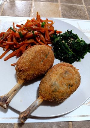 Foto di "Meat on the bone" agli spinaci (cosce di pollo direttamente da One piece)