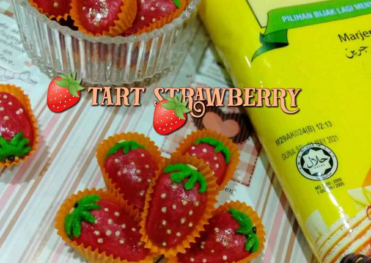 Arahan Buat Tart Strawberry yang Lezat