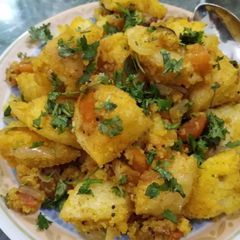 A picture of Idli (Fried Idli).