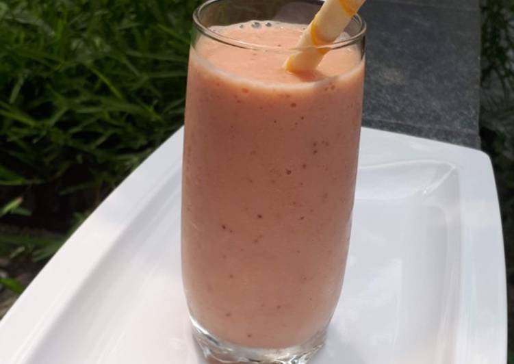 Recipe of Refreshing Smoothie in 23 Minutes for Beginners