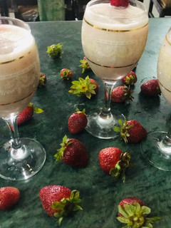 A picture of Strawberry banana smoothie.
