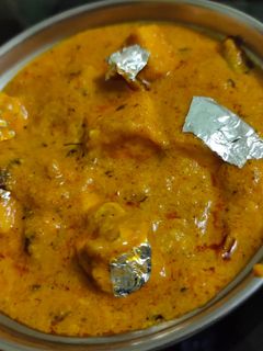 शाही पनीर (Shahi paneer recipe in hindi) रेसिपी मुख्य फोटो