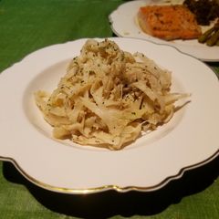 A picture of GF, Vegan Fettuccine Alfredo.
