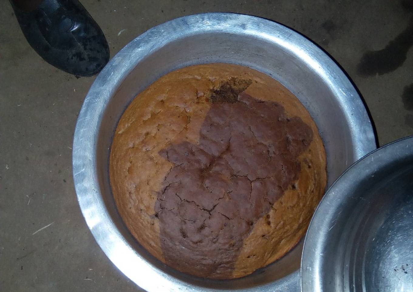 Sand oven baked cake