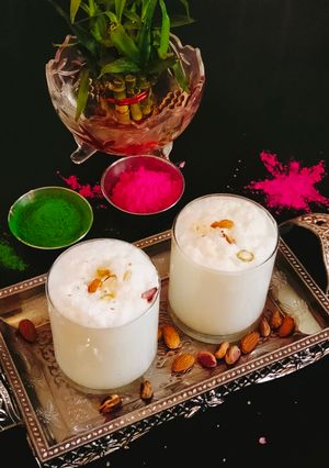 A picture of Punjabi lassi.