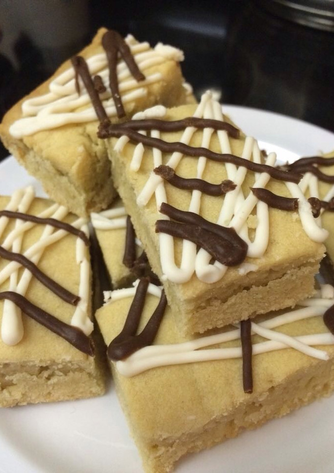 Una foto de SHORT BREAD BARS