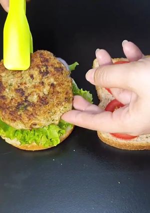 A picture of Chicken grill patty.