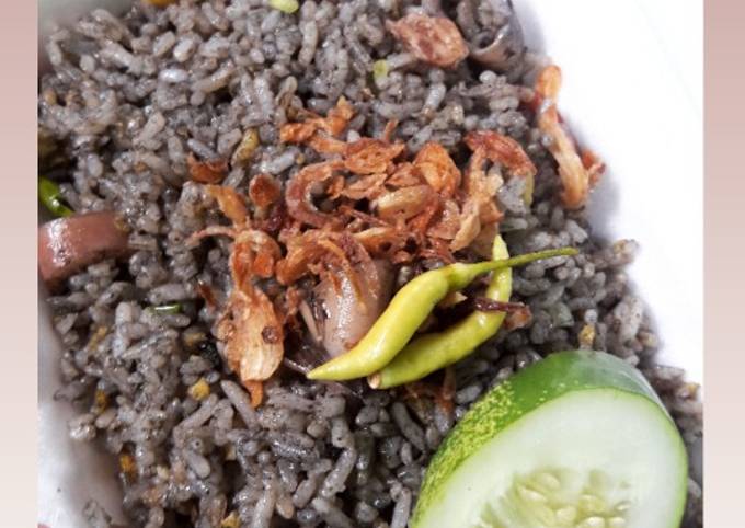 Anti Ribet, Bikin Nasi Goreng Cumi Hitam Gampang