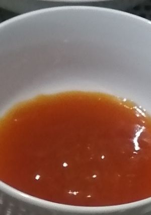 A picture of Sweet and chilli sauce.