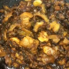 A picture of Karela with Chicken 🐥.