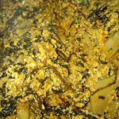 A picture of Egusi soup.