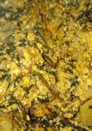 A picture of Egusi soup.