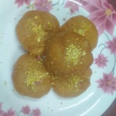 A picture of Badusha.