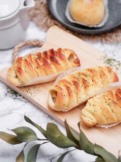 Foto resep Roti Sosis Lilit