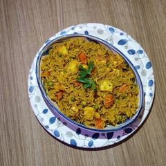 A picture of MATAR PANEER CARROT TEHRI...