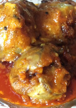 ભરેલા રીંગણ નું લસણિયું શાક (Bharela Ringan Lasaniya Shak Recipe In Gujarati) રેસીપી મુખ્ય ફોટો