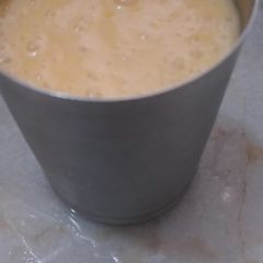 A picture of Mango shake.