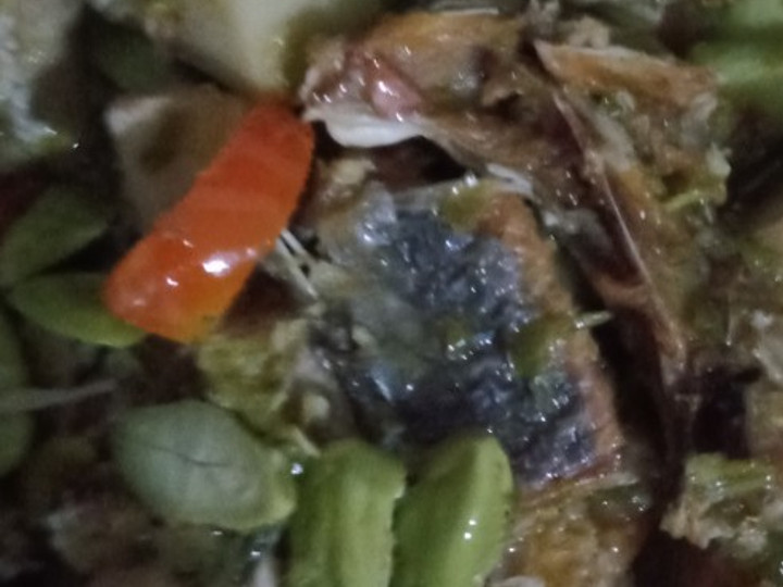 Bagaimana Menyiapkan Ikan asin masak nangka dan petai berkuah Anti Gagal