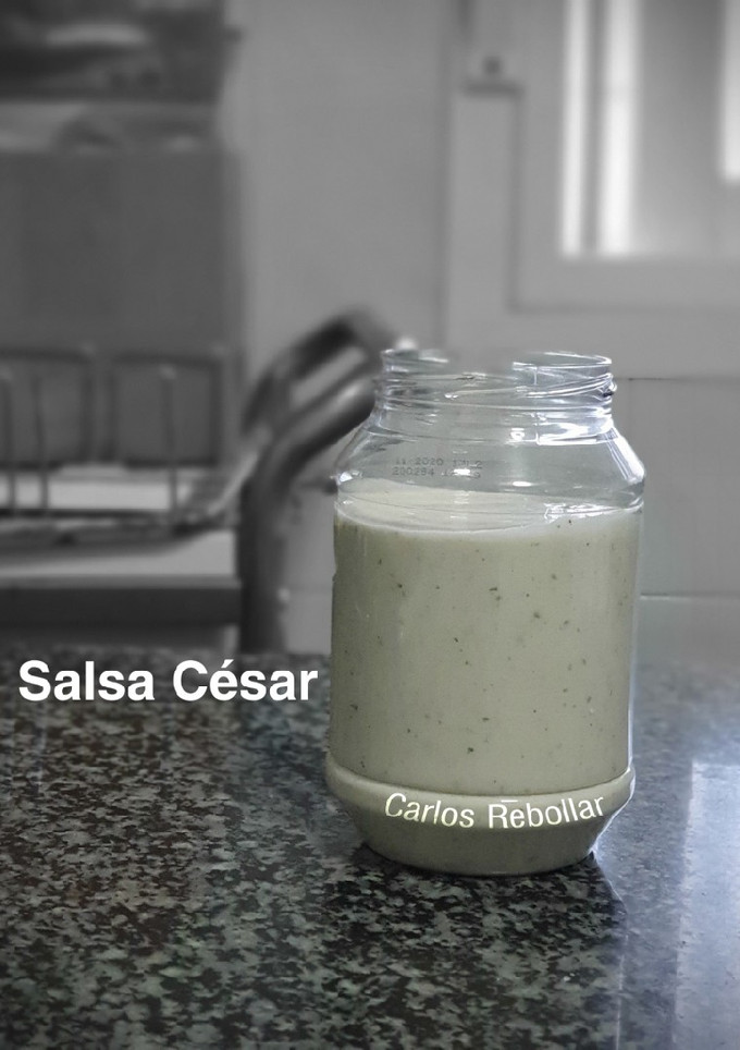 Una foto de Salsa César