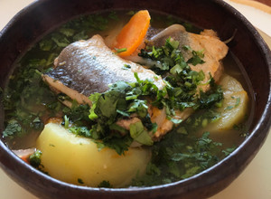 Una foto de Caldillo de merluza austral 🍲