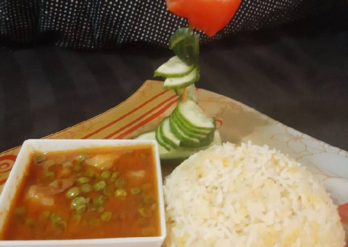 Step-by-Step Guide to Make Delicious Aloo matar ki sabzi and khitchri