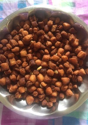 A picture of Mini biscuits.