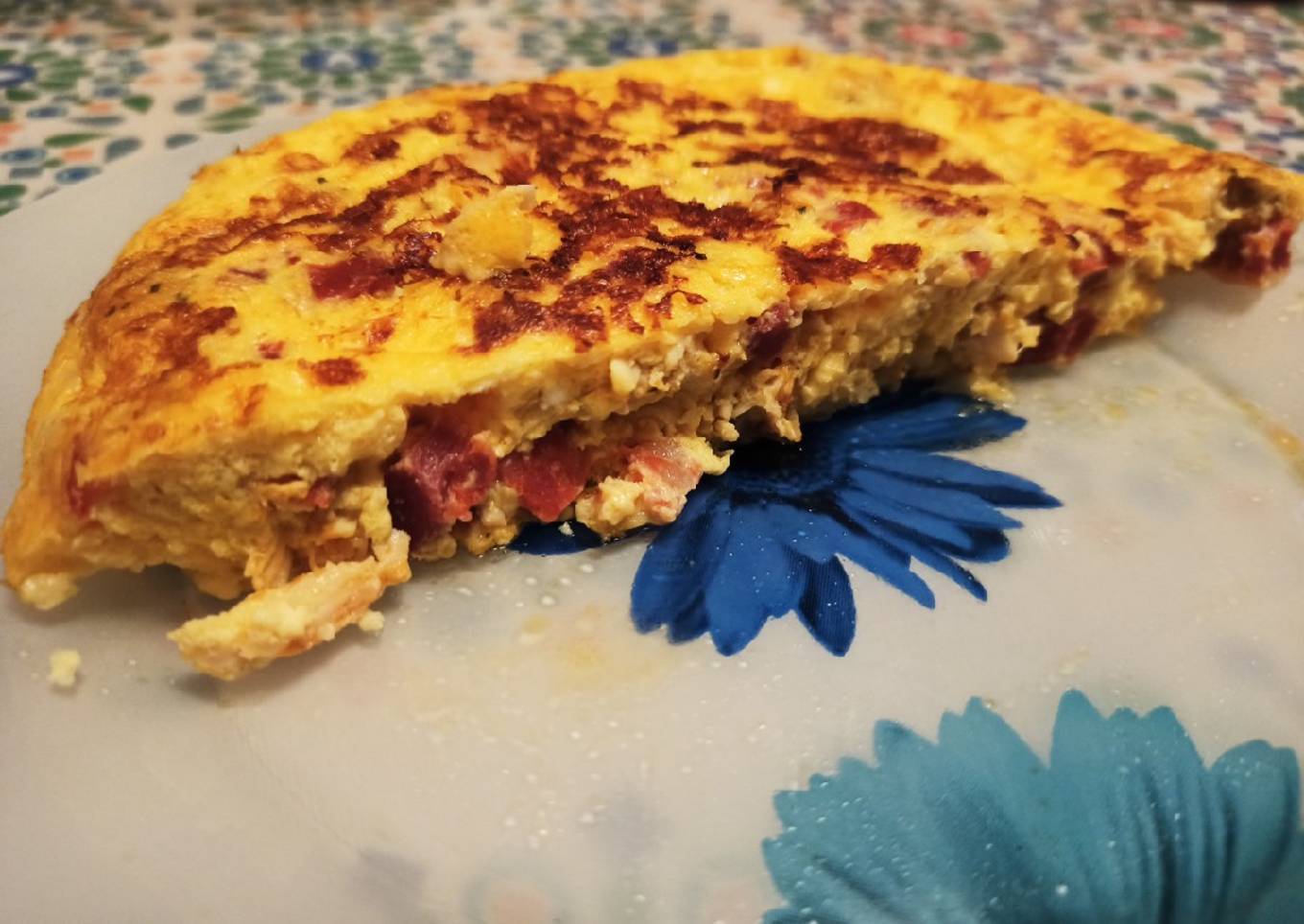 Tortilla de pollo y chorizo