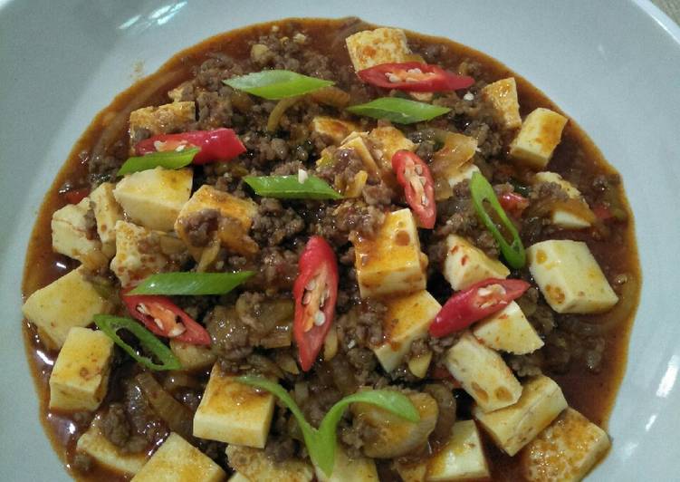 Putih Telur Daging Saus Pedas