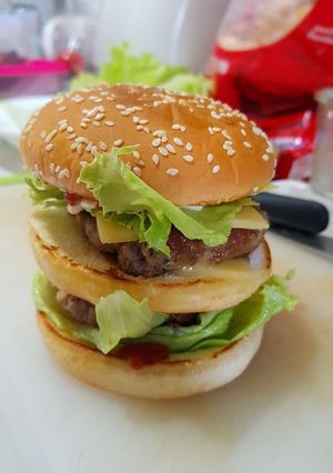 รูปของ เนื้อเบอร์เกอร์ home cooking