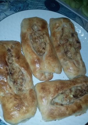 صورة لوصفة الفطاير المالحة الحشوة معلكة😚😋😋