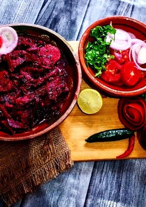 A picture of Chukandar Palak Gosht.