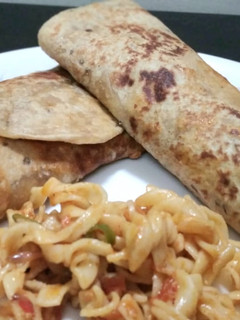 पेरी पेरी पास्ता रोल (peri peri pasta roll recipe in Hindi) रेसिपी मुख्य फोटो