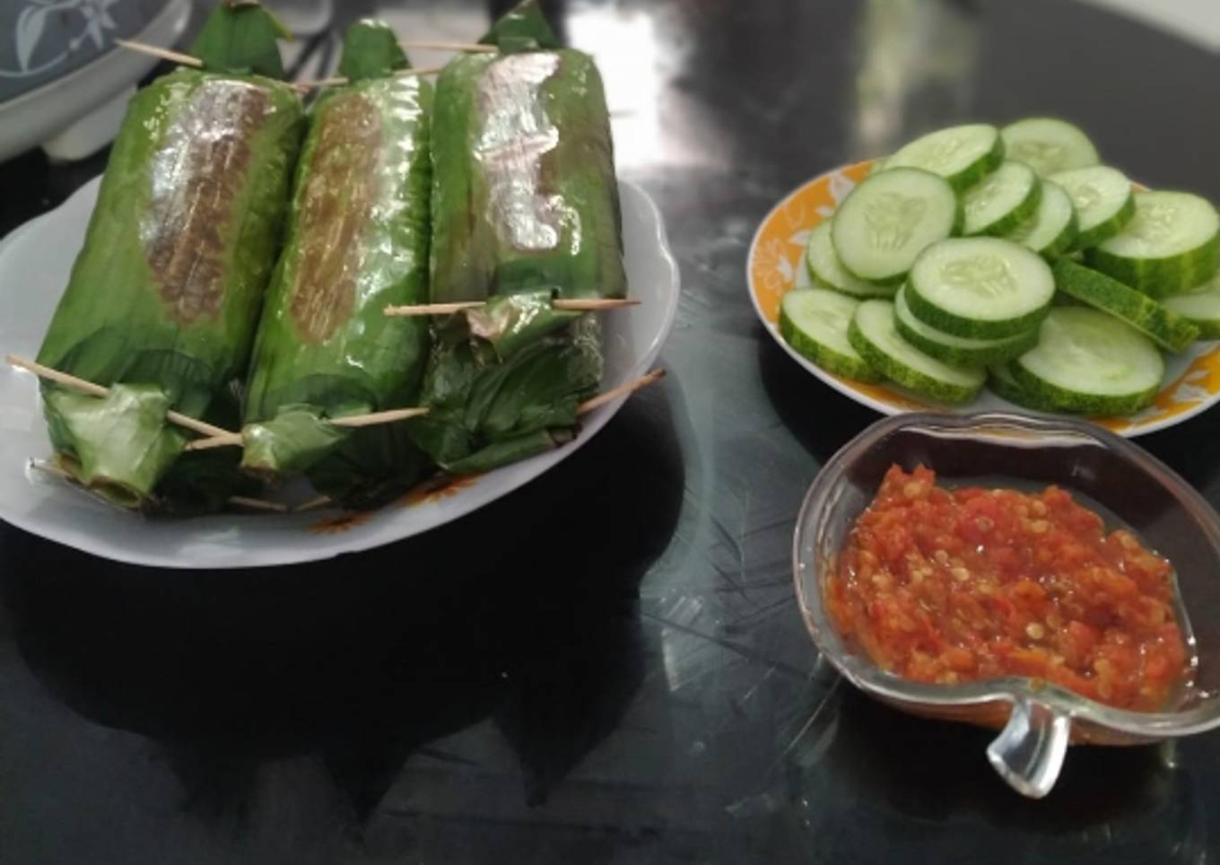 Nasi bakar ikan tongkol kemangi