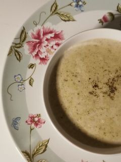 صورة لوصفة شوربة الكوسا والفطر