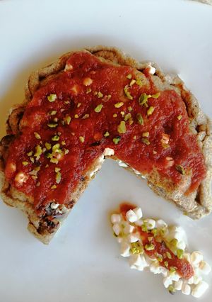 Foto di Focaccia in padella con fiocchi di latte e melanzane