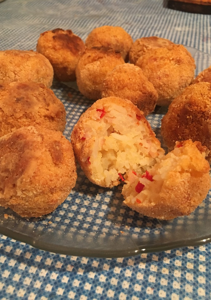 Una foto de Bolitas o croquetas de arroz