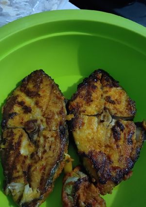 Foto resep Tengiri bakar bumbu kuning