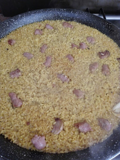 Una foto de Arroz con Longanizas